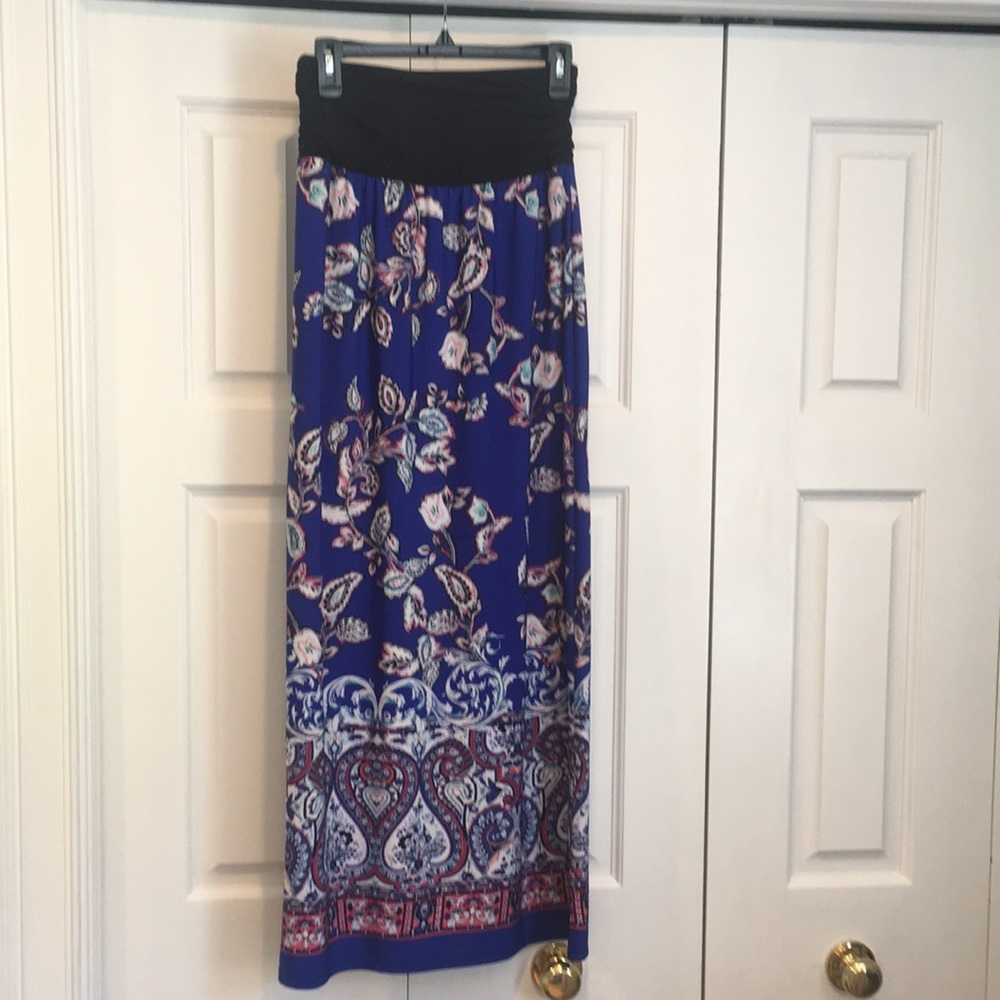 Apt. 9 skirt size large
